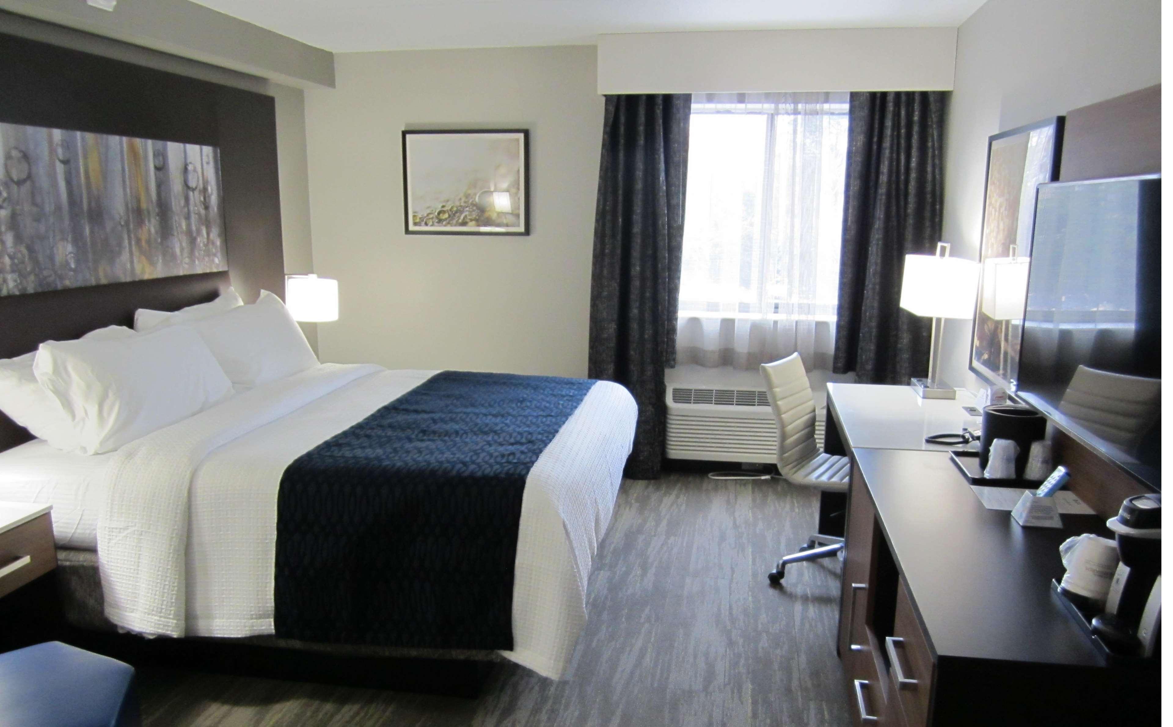 Best Western Atlanta-Marietta Ballpark Hotel Waterford Exterior foto